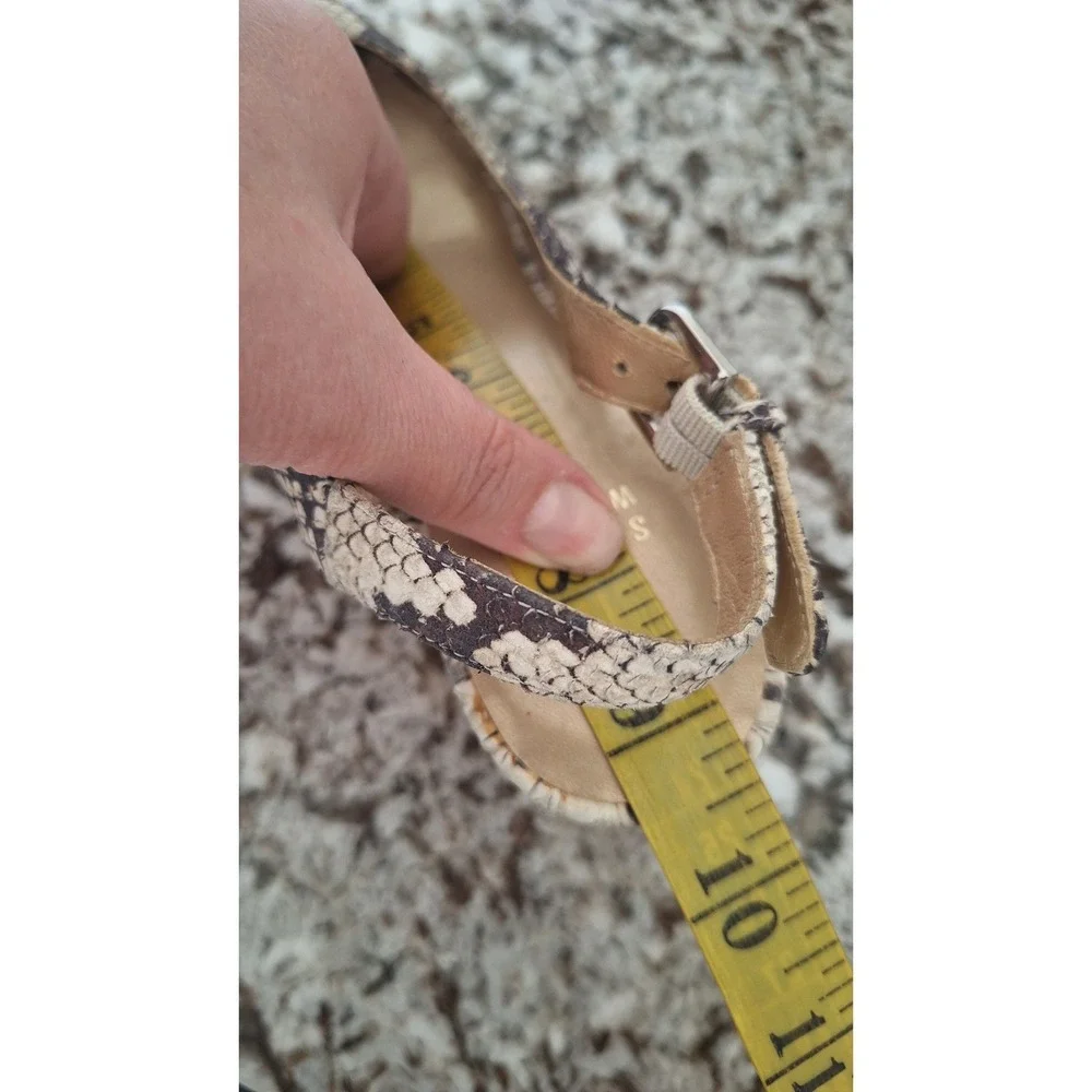 Stuart Weitzman Women's snake print Leather Slingback Wedge Sandals Buckle 6.5 M - Picture 12 of 12
